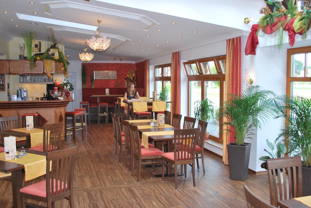 Hotel Hutzenthaler Bruckberg Ngoại thất bức ảnh
