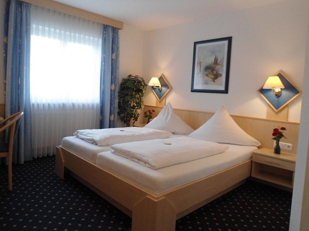 Hotel Hutzenthaler Bruckberg Ngoại thất bức ảnh